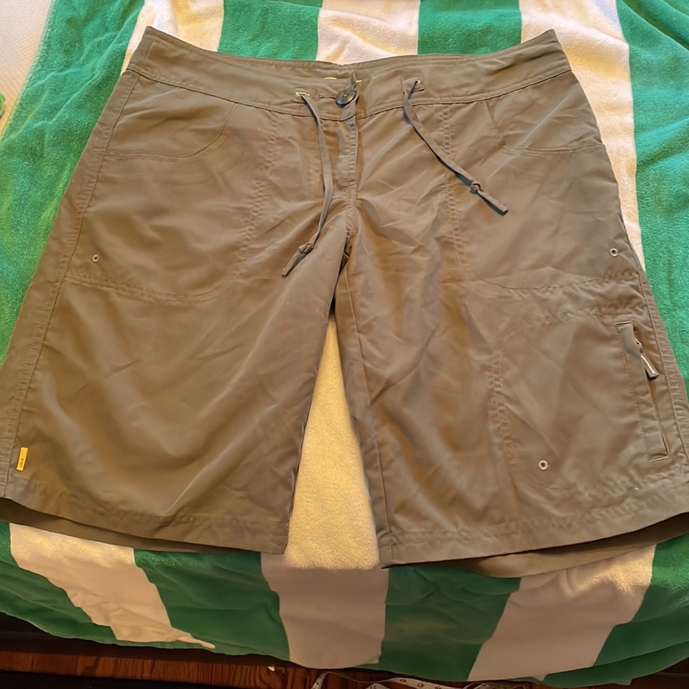 NWOT Lole shorts